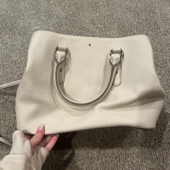 kate spade Evangelie Larchmont Avenue satchel in soft limestone - Picture 2 of 15